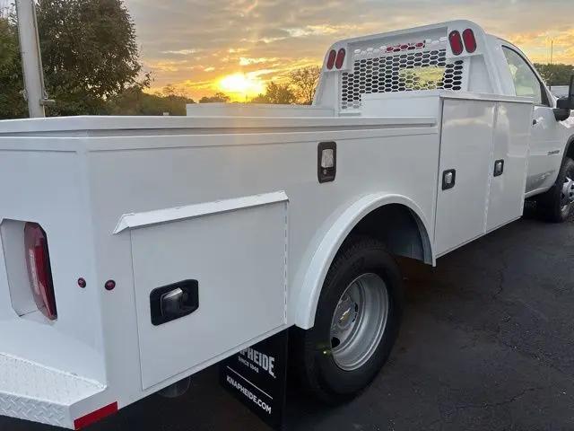 2025 Chevrolet Silverado 3500HD Work Truck