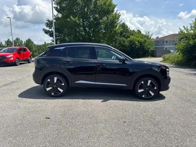 2025 Nissan Kicks SR Intelligent AWD
