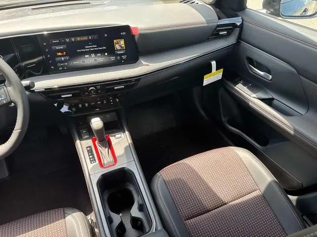 2025 Nissan Kicks SR Intelligent AWD