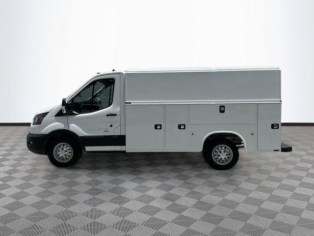 2025 Ford Transit Cutaway Base