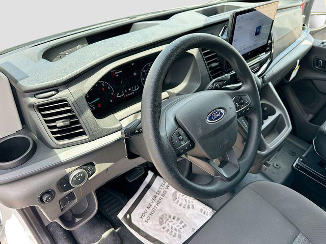2025 Ford Transit Cutaway Base