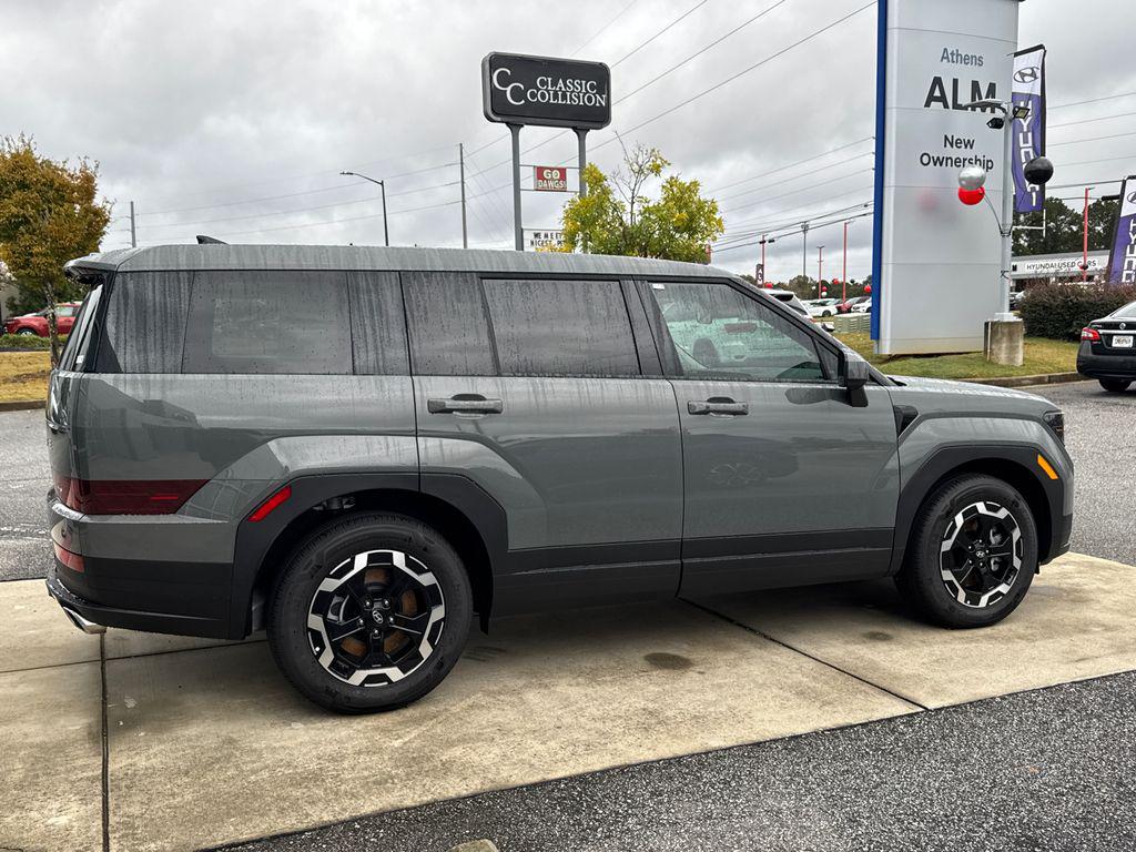 2026 Hyundai Santa Fe SE photo 4