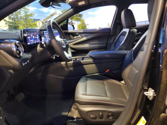 2025 Chevrolet V Blazer eAWD LT