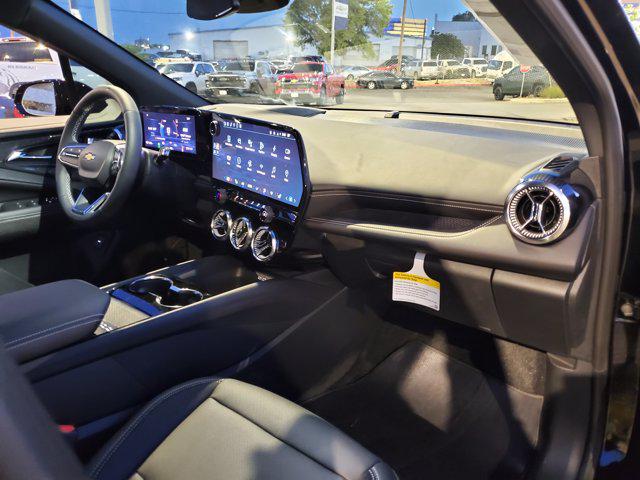 2025 Chevrolet V Blazer eAWD LT