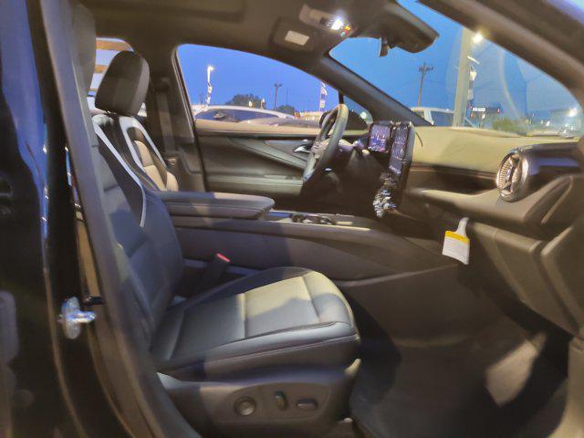 2025 Chevrolet V Blazer eAWD LT
