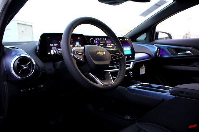 2025 Chevrolet Equinox LT 2