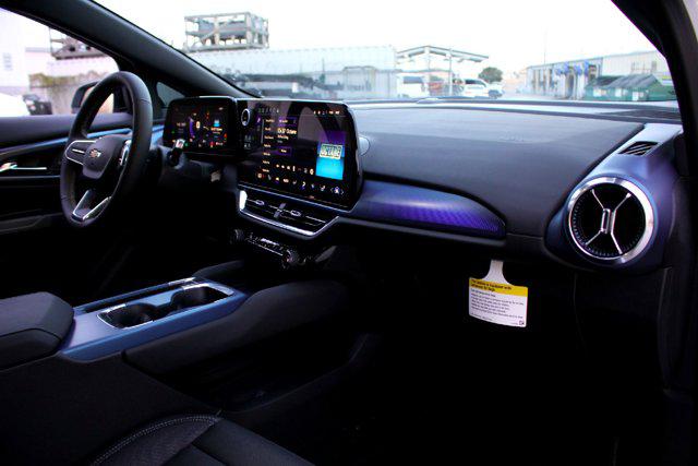 2025 Chevrolet Equinox LT 2