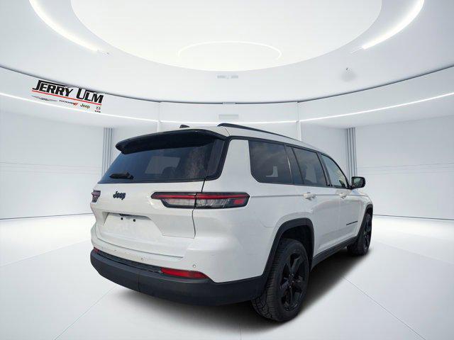 2023 Jeep Grand Cherokee L Altitude 4x2