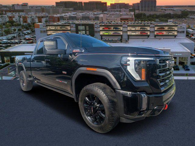 2024 GMC Sierra 2500HD 4WD Crew Cab Standard Bed AT4
