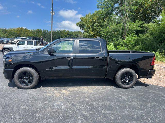2025 RAM Ram 1500 RAM 1500 TRADESMAN CREW CAB 4X4 57 BOX