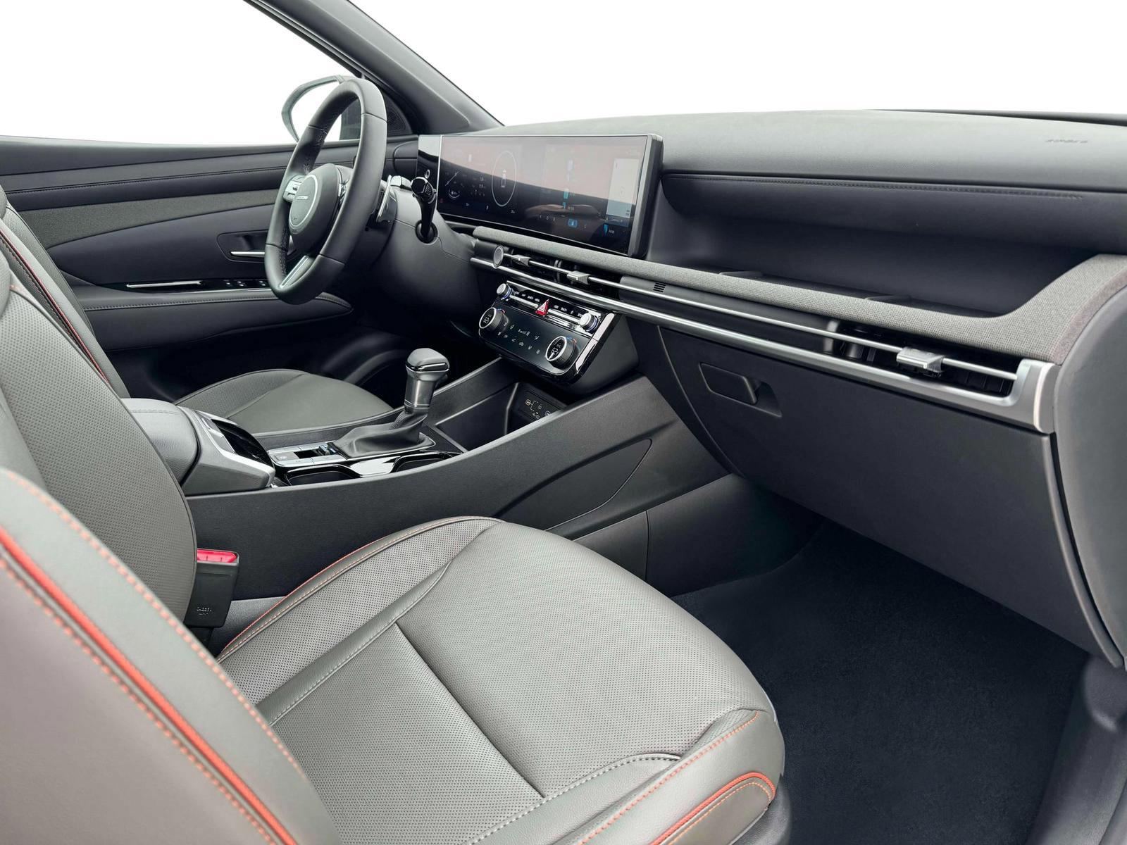 2025 Hyundai Santa Cruz Limited - Photo 15