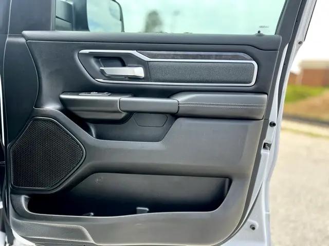 2022 Ram 1500 Lone Star Quad Cab 4x2 6'4" Box