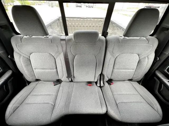 2022 Ram 1500 Lone Star Quad Cab 4x2 6'4" Box