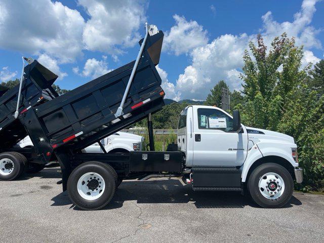 2026 Ford F-750 Base