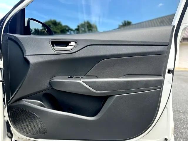 2021 Hyundai Accent SE