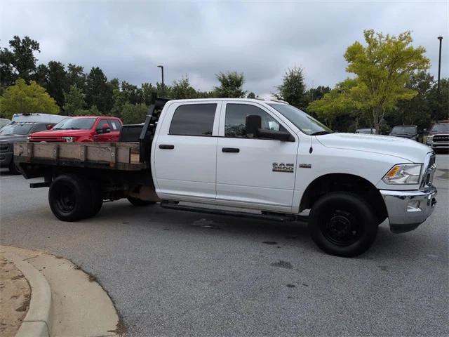 2018 RAM 3500 Chassis Tradesman/SLT/Laramie