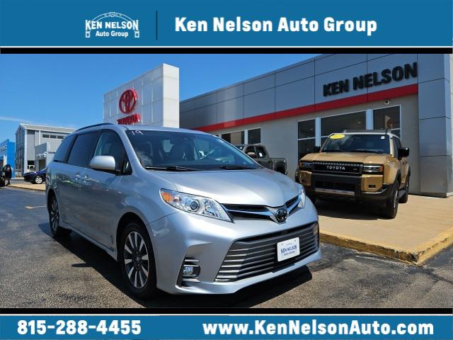 2019 Toyota Sienna XLE 7 Passenger