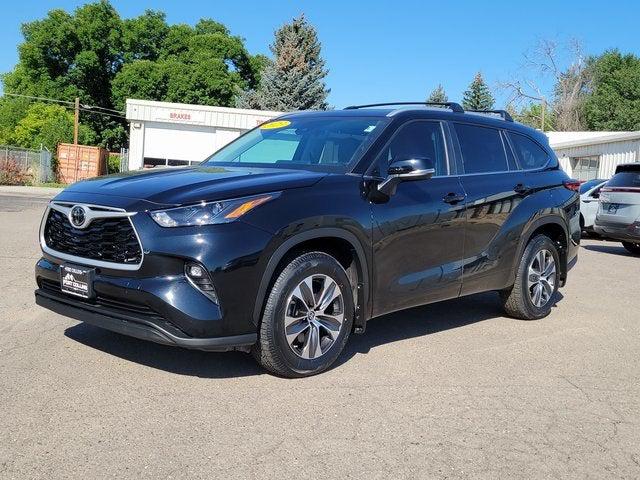 2023 Toyota Highlander XLE
