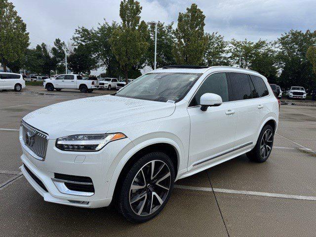2024 Volvo XC90 B6 Ultimate Bright Theme 6-Seater