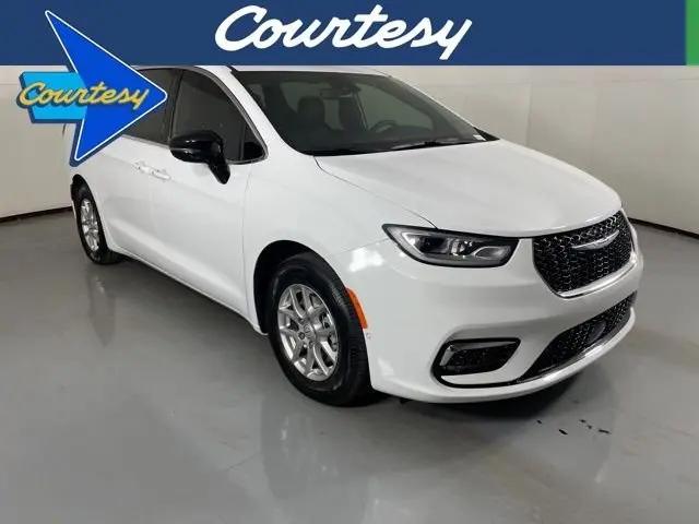 2026 Chrysler Pacifica Select for sale in Mesa, AZ