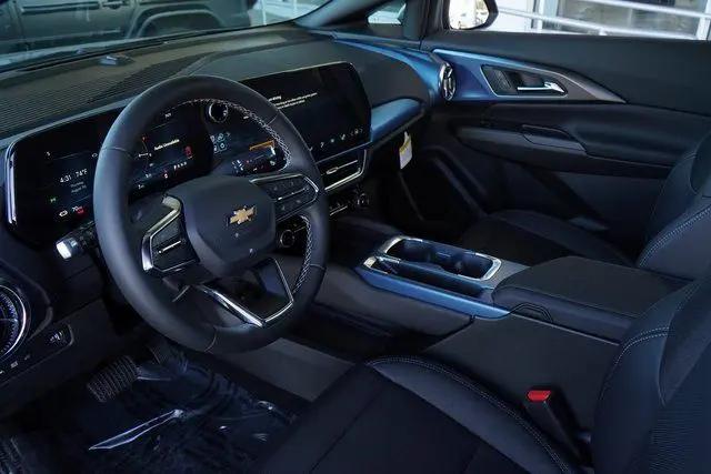 2025 Chevrolet Equinox LT 2