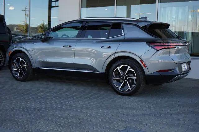 2025 Chevrolet Equinox LT 2