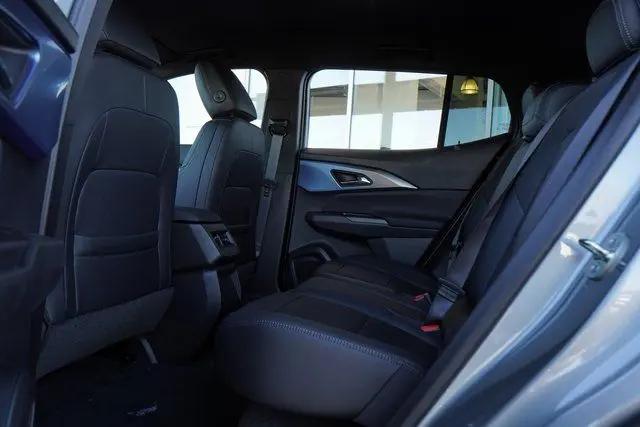 2025 Chevrolet Equinox LT 2
