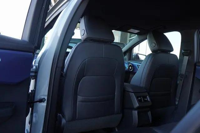 2025 Chevrolet Equinox LT 2