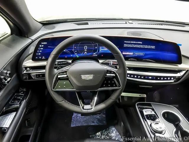 2025 Cadillac iQ Sport w/1SF