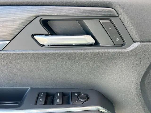 2026 GMC Acadia FWD Elevation