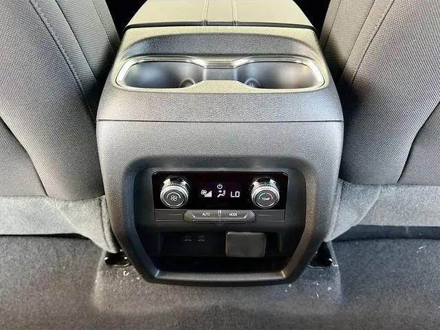 2026 GMC Acadia FWD Elevation
