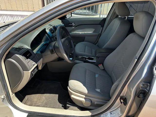 2010 Ford Fusion S