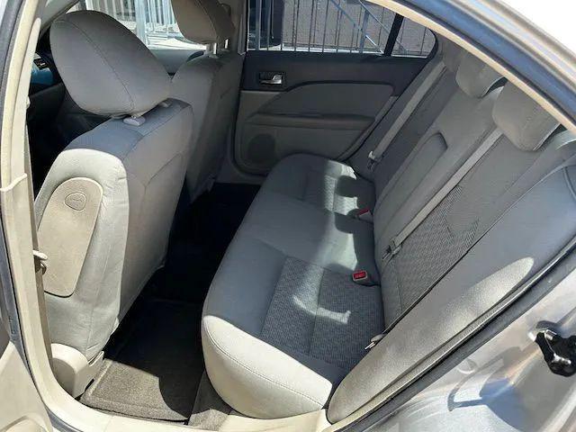 2010 Ford Fusion S