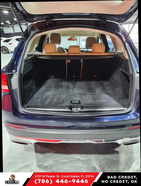 2017 Mercedes-Benz GLC 300