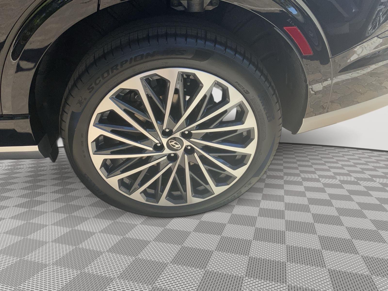 2026 Hyundai Palisade Calligraphy - Photo 9