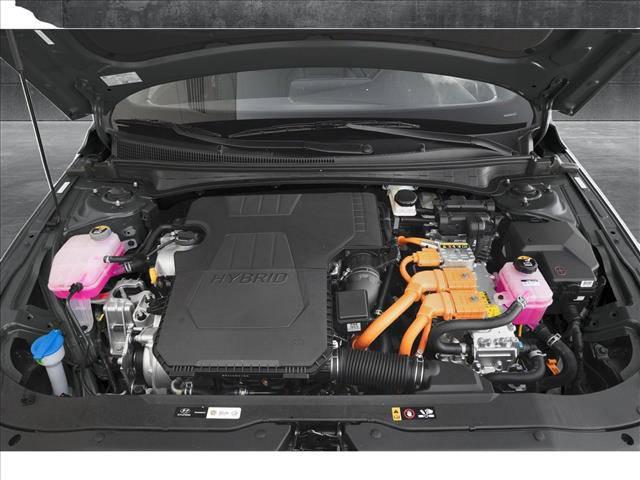 2025 Hyundai Elantra Hybrid Limited