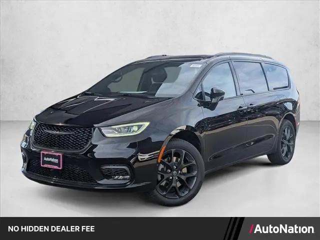 2026 Chrysler Pacifica Limited for sale in Littleton, CO