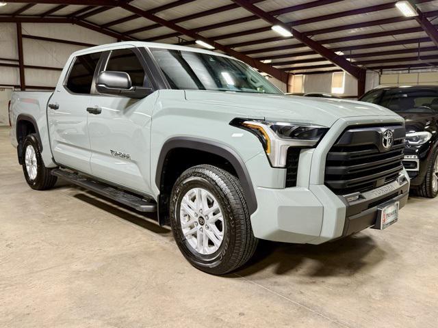 2024 Toyota Tundra SR5 4WD