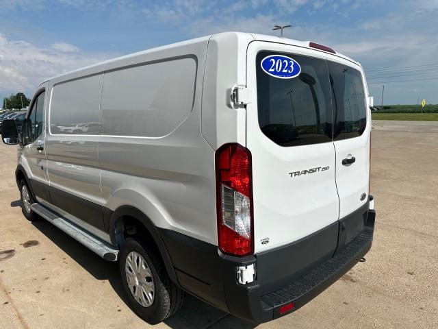2023 Ford Transit Cargo Van Unknown