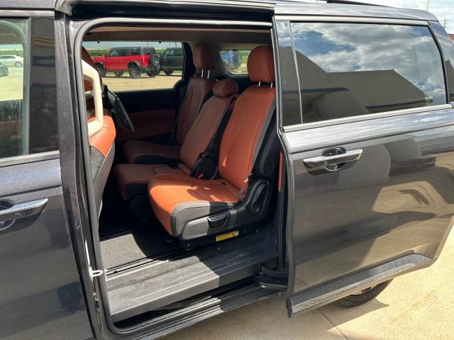 2024 Kia Carnival MPV SX