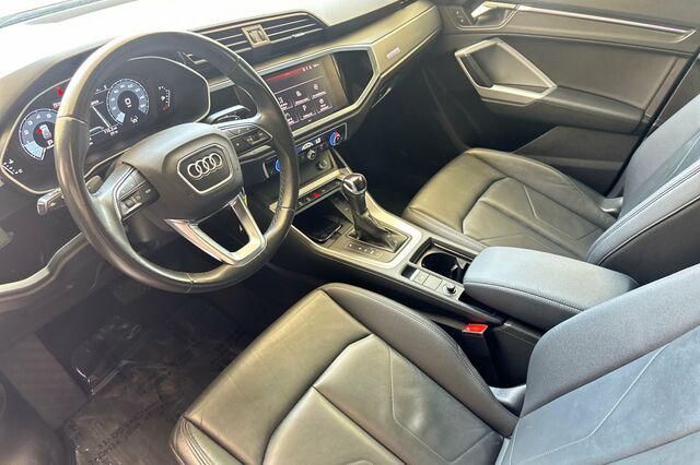2022 Audi Q3 Premium Plus 45 TFSI S line quattro Tiptronic