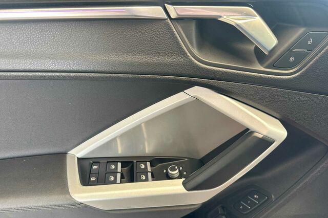 2022 Audi Q3 Premium Plus 45 TFSI S line quattro Tiptronic