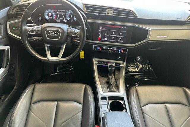 2022 Audi Q3 Premium Plus 45 TFSI S line quattro Tiptronic