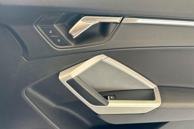 2022 Audi Q3 Premium Plus 45 TFSI S line quattro Tiptronic