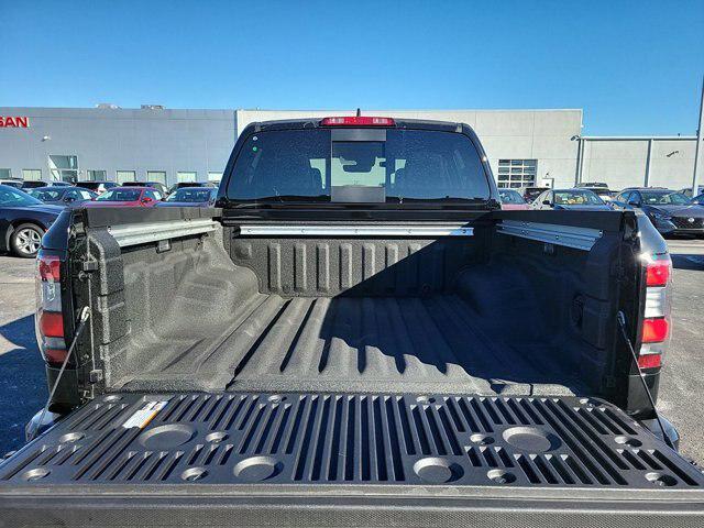 2025 Nissan Frontier Crew Cab PRO-4X 4x4