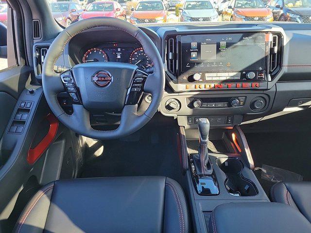 2025 Nissan Frontier Crew Cab PRO-4X 4x4