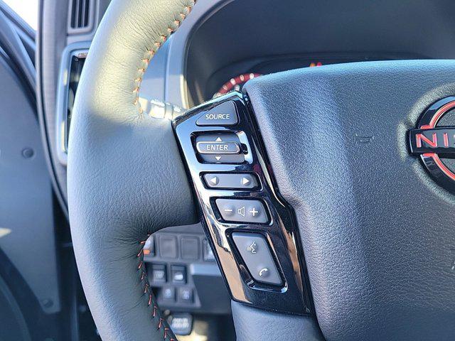 2025 Nissan Frontier Crew Cab PRO-4X 4x4