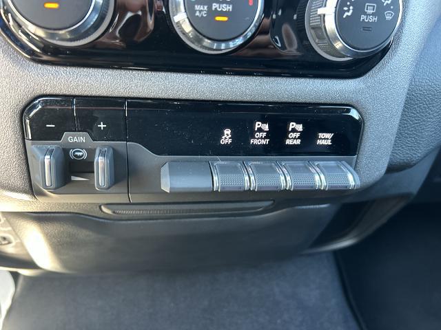 2025 Ram 1500 Tradesman Quad Cab 4x2 6'4" Box