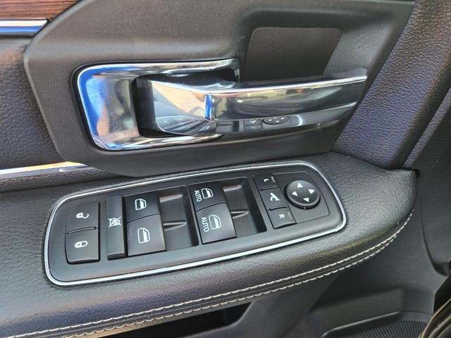 2018 Ram 1500 Laramie Crew Cab 4x4 5'7" Box