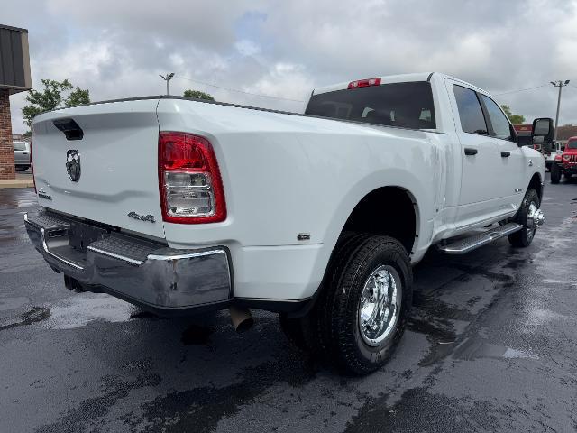 2024 Ram 3500 Big Horn Crew Cab 4x4 8' Box
